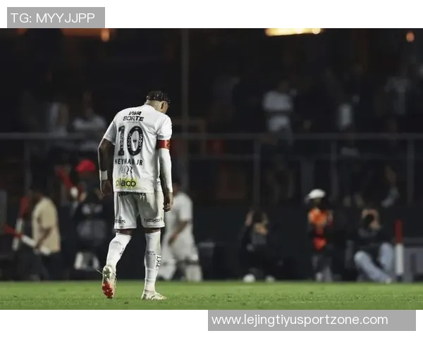 内马尔怒斥不实报道坚决否认向主帅道歉的谎言 内马尔怒斥不实报道坚决否认向主帅道歉的谎言